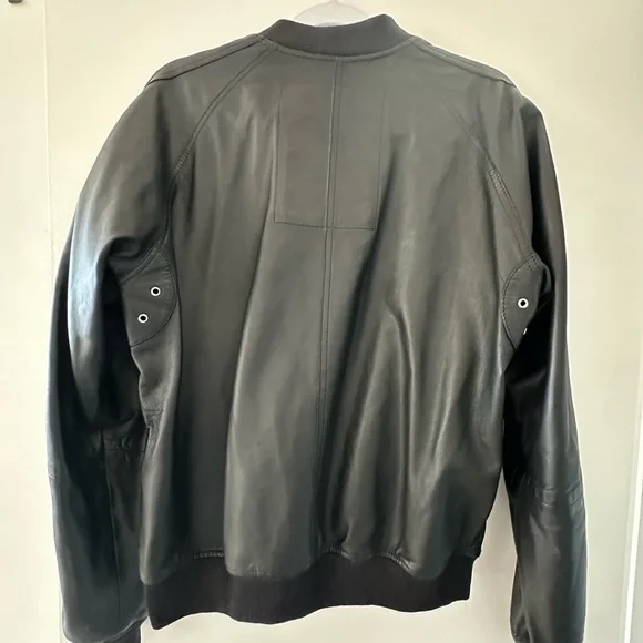 Kiwami DIESELBlack Leather Jacket Lamb - Size L Used, Stylish Design